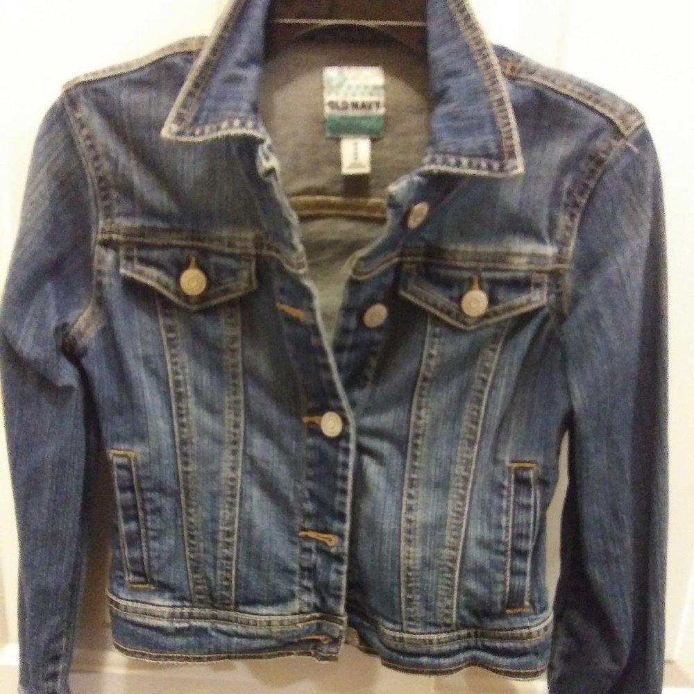 OLD NAVY DENIM JACKET - M - SIZE 8  - GIRLS
